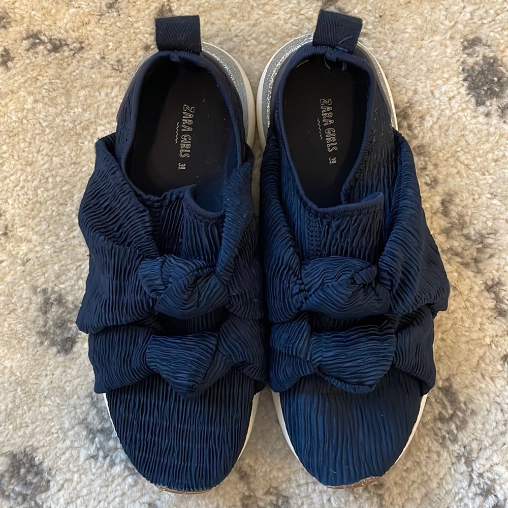 Zara Navy Double Bow Sneaker Size 39